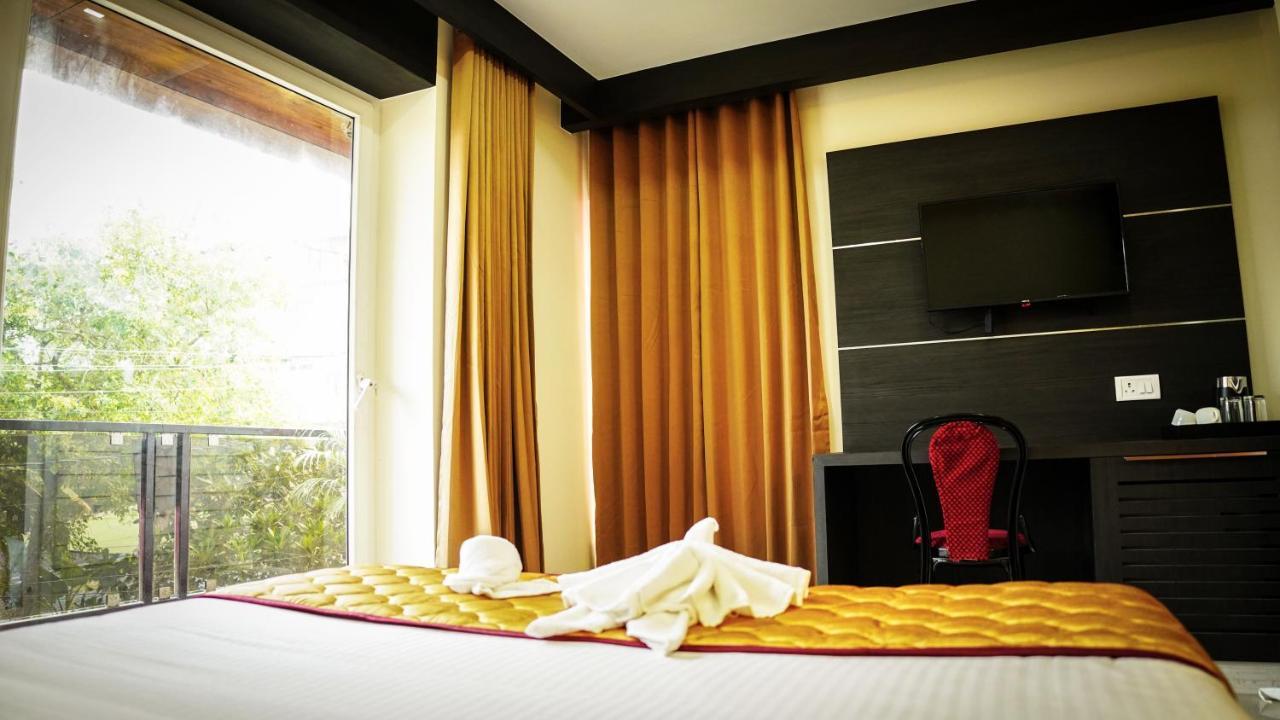 The Albatross Bed & Breakfast พอร์ตแบลร์ ภายนอก รูปภาพ